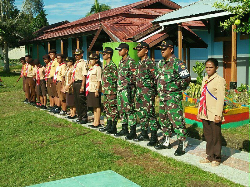Satgas Perbatasan Ikut Dampingi Persami SMPN 5 Arso