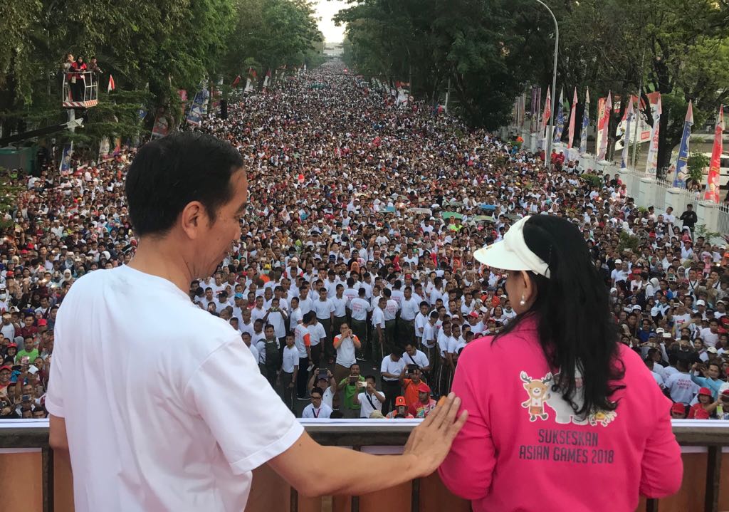 Jalan Sehat Awali Kegiatan Presiden di Makassar