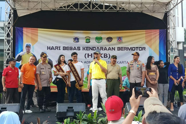 Polsek Tanjung Duren dan Palmerah Apel Hari Bebas Kendaraan Bermotor