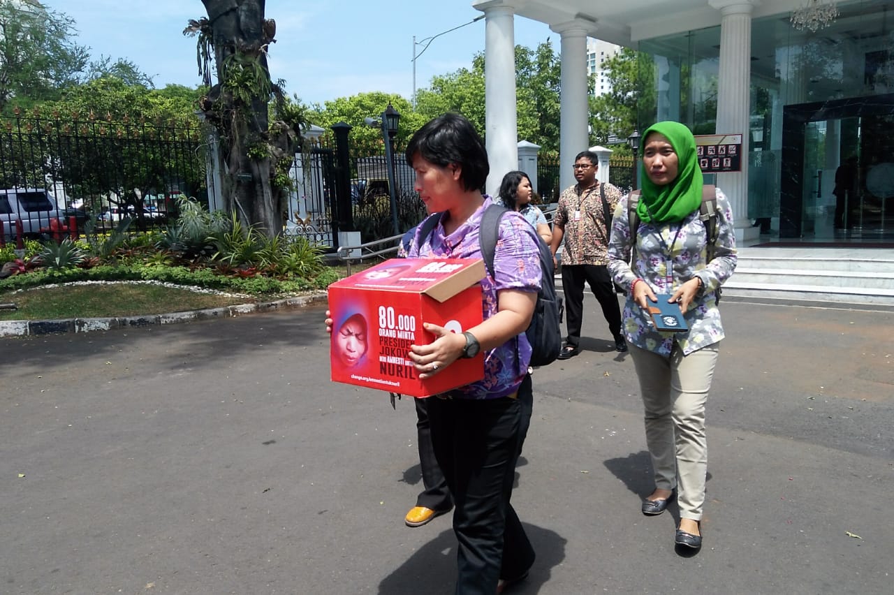 Temui KSP, Presiden Jokowi Berikan Amnesti Baiq Nuril