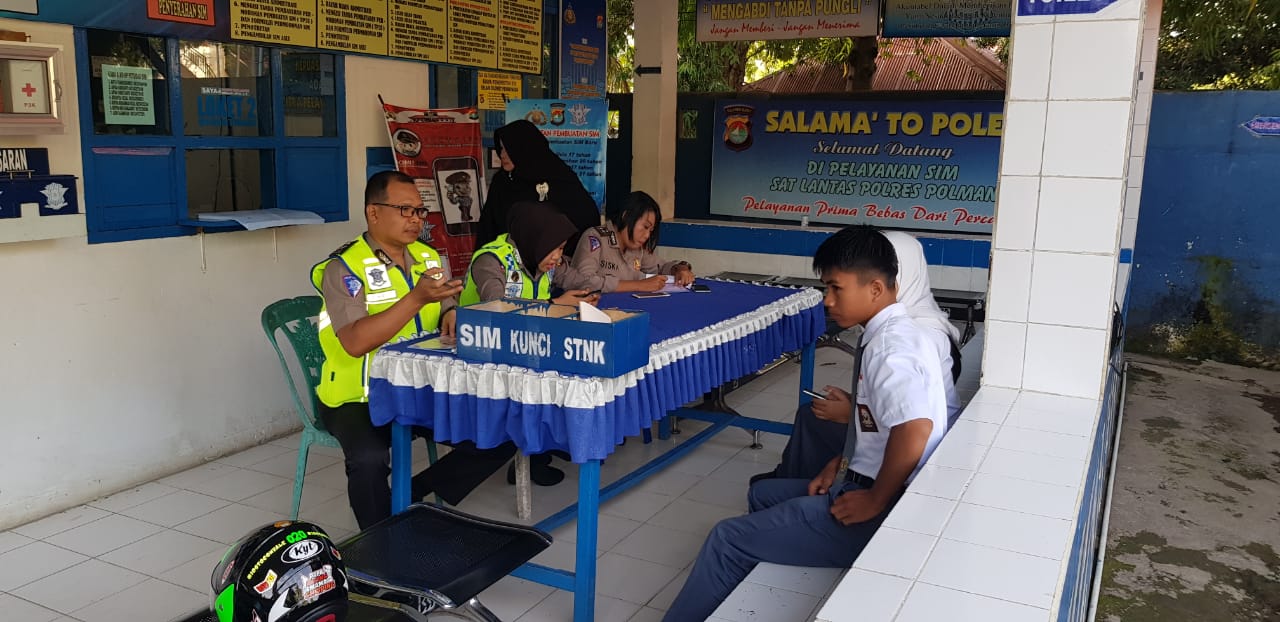 Sat Lantas Polres Polman Gelar Patroli Hunting System