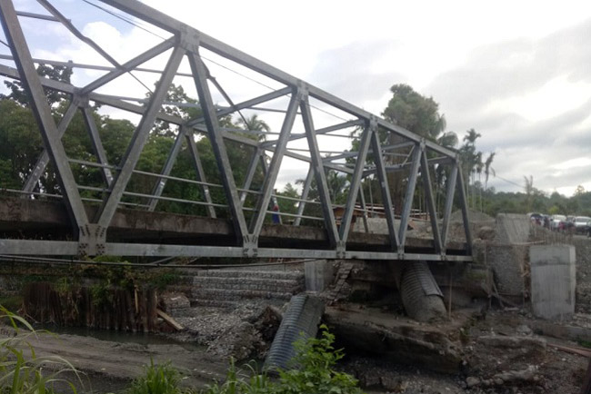 Jembatan Bumiwonorejo Siap Difungsikan Sebelum Natal