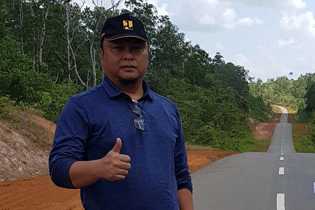 Pembangunan Infrastruktur Jalan Merau ke Tanah Merah Tidak Ada Kendala