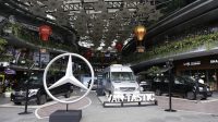 Mercedez-Benz Tutup Tahun 2018 Dengan VAN-TASTIC
