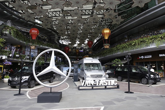 Mercedez-Benz Tutup Tahun 2018 Dengan VAN-TASTIC