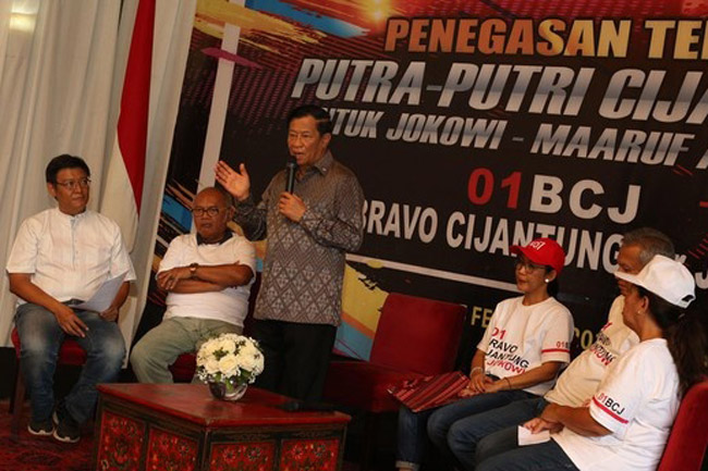 Agum Gumelar Pimpin Bravo Cijantung Deklarasikan Jokowi-Ma'ruf