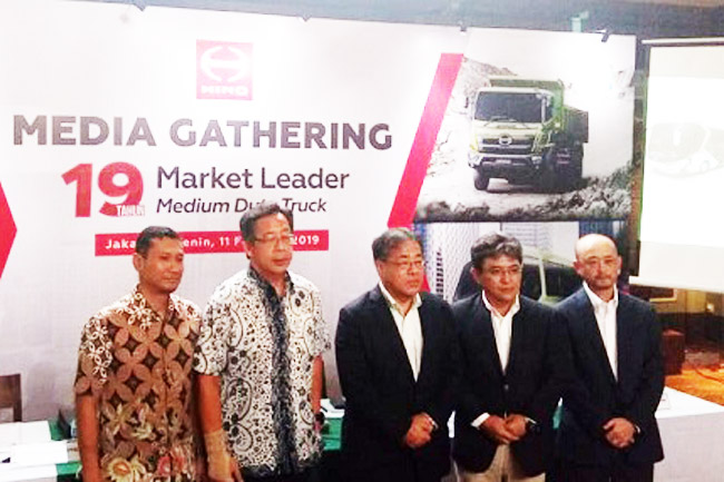 Songsong Era Euro 4, Hino Perbanyak Jaringan dan Gelar Safety Driving Competition