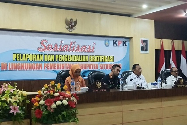 KPK Gelar Sosialisasi Pengendalian Gratifikasi di Pemkab Situbondo
