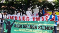 Fraksi PPP DPRD Banyuwangi Dukung Aksi Tolak Tambang Tumpang Pitu Fraksi PPP DPRD Banyuwangi Dukung Aksi Tolak Tambang Tumpang Pitu
