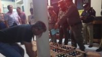 Antisipasi Kejahatan, Polsek Kembangan Sita 19 Dus Minuman Beralkohol