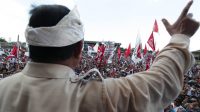 Prabowo Tegur Pendukungnya Yang Menghina Jokowi Saat Kampanye di Bali