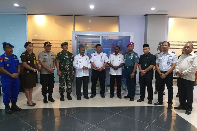 Tambrauw, Sister Destination Kabupaten Raja Ampat