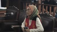 Ratna Sarumpaet Dijerat Dengan Pasal Berlapis