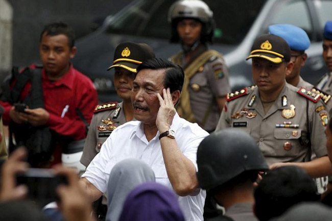 Rayuan Maut Opung Luhut Sang Utusan Jokowi.