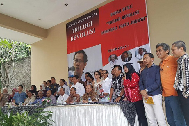 Kembali ke UUD 45, Reformasi Atau Revolusi? Sebuah Opini Suripto SH