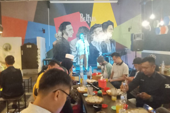 Suasana Puluhan Insan Pers Hadiri Buka Puasa Bersama Kapolres Muna