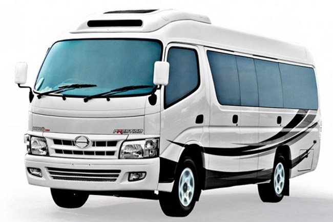 Hino Microbus 110 SDBL Hadir Dengan Body Jumbo