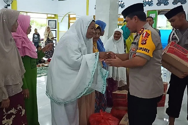 Propam Polres Muna Safari Ramadhan ke Masjid Nurul Bahri Wamponiki