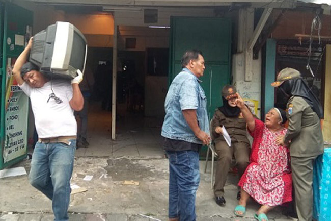 Dasar Eksekusi Pengosongan Rumah di Kalibaru Diduga Surat Kekitir Palsu