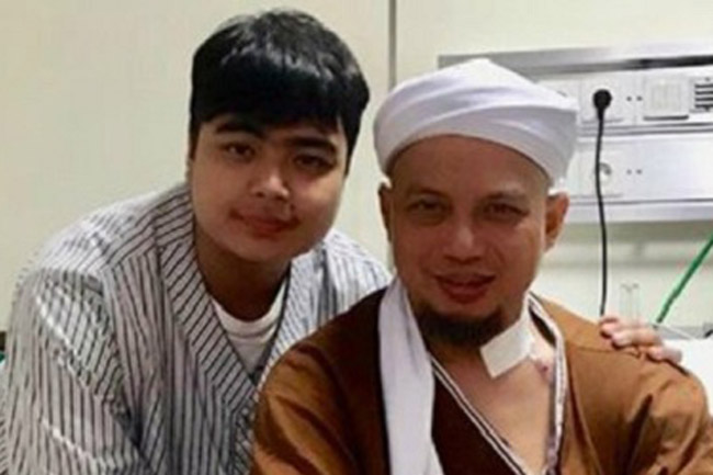 Ustad Arifin Ilham Meninggal Dunia