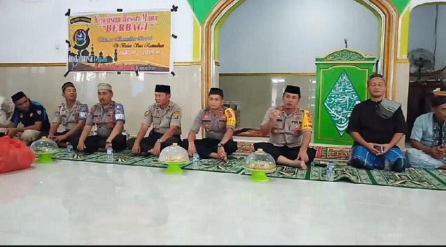 Acara Propam Polres Muna Safari Ramadhan ke Masjid Nurul Bahri Wamponiki
