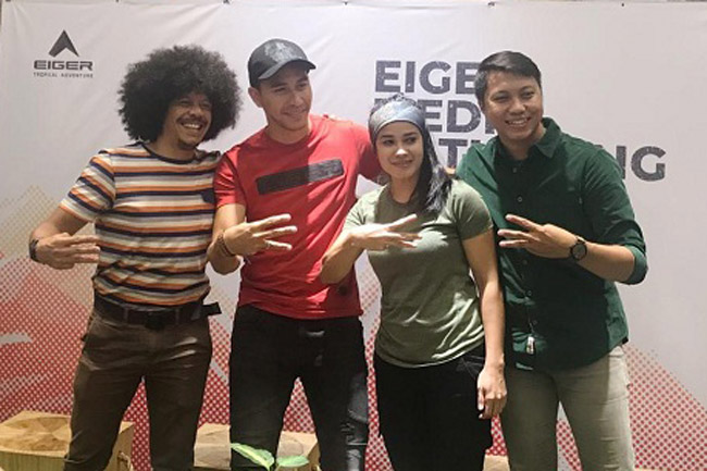 Darius Sinathrya Akan Berpetualang Lintasi Pegunungan Himalaya