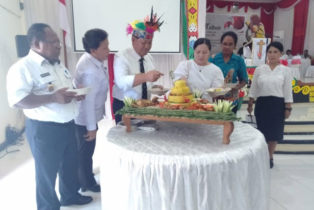 Syukuran 7 Tahun Kepemimpinan Bupati dan Wabup Kepulauan Yapen