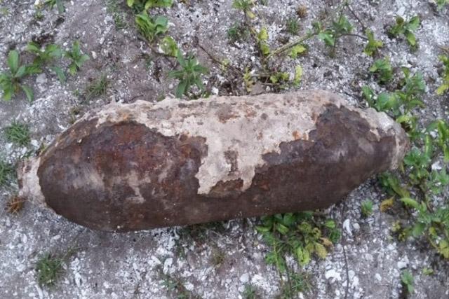 Bom Perang Dunia II Masih Aktif Ditemukan di Buru Maluku