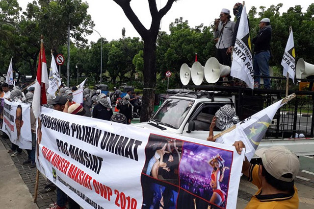 FPI: Anies Baswedan Ramah Maksiat, GPI: Gubernur DKI Pro Maksiat