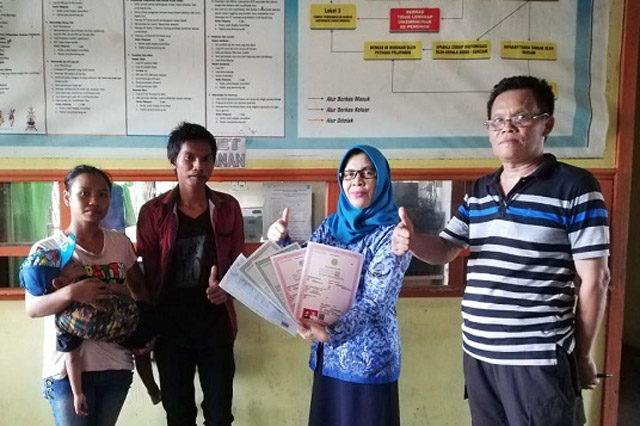 Disdukcapil Kapuas Jemput Bola Sempurnakan Layanan Inovasi Simpun