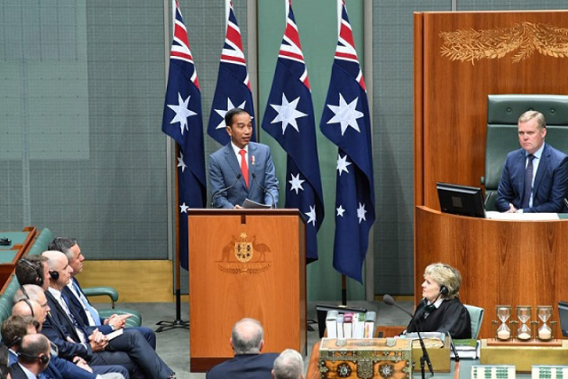 Parlemen Australia Berikan Standing Ovation ke Presiden Jokowi