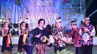 Festival Tingang Menteng Panunjung Tarung Kabupaten Kapuas Resmi Ditutup