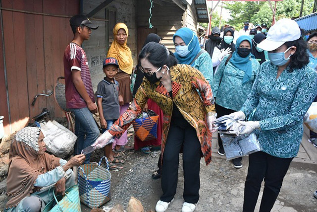 Ary Egahni: Sehat Atau Sakit, Keluar Rumah Harus Gunakan Masker