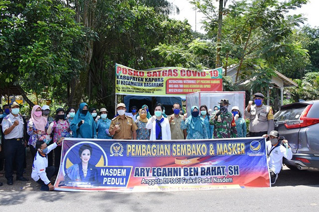 Ary Egahni: Warga Kapuas Sakit Maupun Sehat Wajib Pakai Masker
