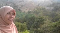 Di Balik Kebijakan Impor Alkes dan Obat-obatan. Opini Heni Kusmawati