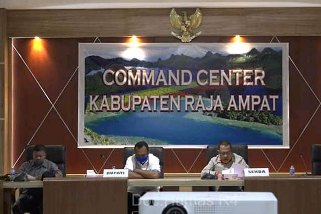 Bupati Raja Ampat Minta Warga Yang di PHK BLUD Provinsi Papua Barat Segera Diselesaikan