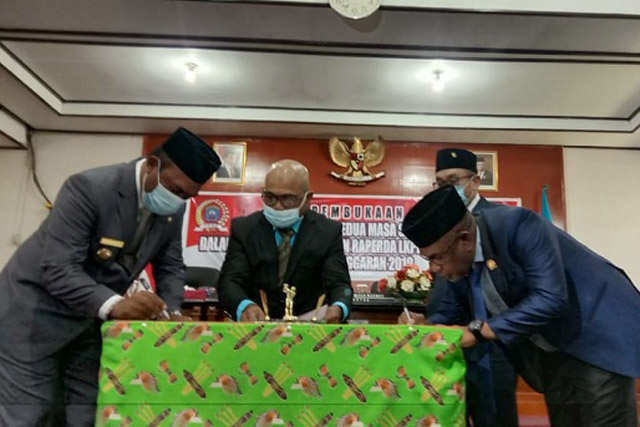DPRD Raja Ampat Bahas Raperda LKPD Hasil Audit BPK TA 2019