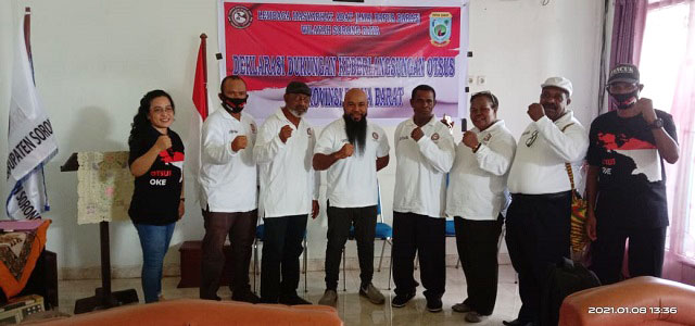 LMA Se Sorong Raya Deklarasi Dukung Otsus Jilid II
