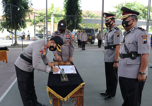 Kapolres Kebumen Pimpin Sertijab 3 Posisi Pimpinan di Jajarannya