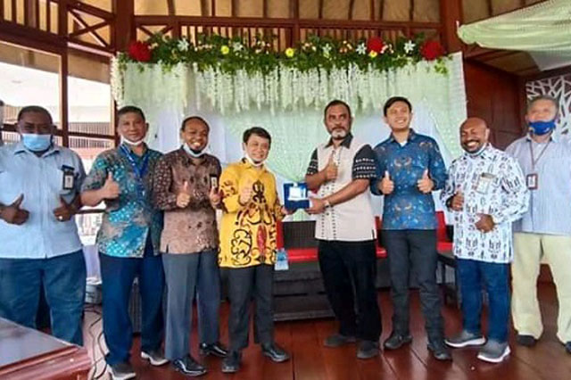 Bupati Raja Ampat Apresiasi PT PLN Dukung Program Raja Ampat Terang