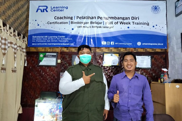 AR Learning Center Gelar Pelatihan Public Speaking