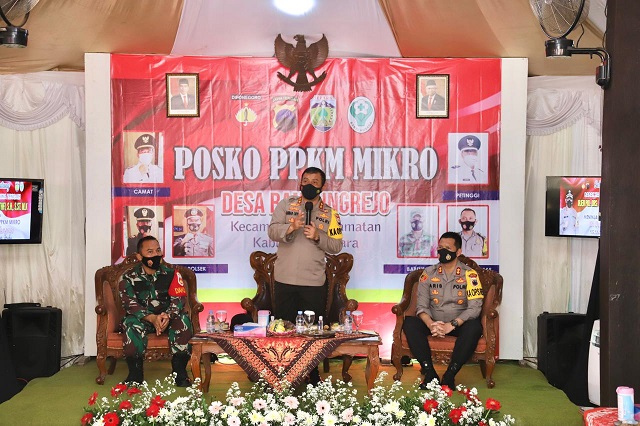 Kapolda Jateng Kunjungi Posko PPKM Mikro Demak dan Jepara