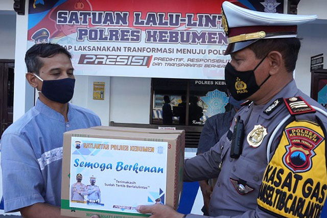 Polres Kebumen Nge-Prank Pengguna Jalan Pakai Kamera ETLE
