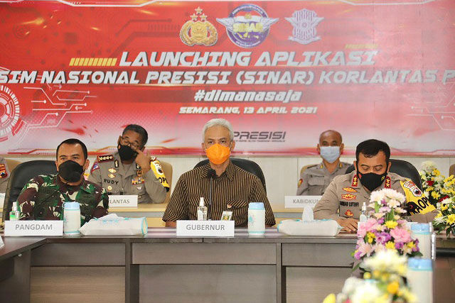 Aplikasi SIM Online, Buat Dan Perpanjang SIM Tak Perlu ke Kantor Polisi