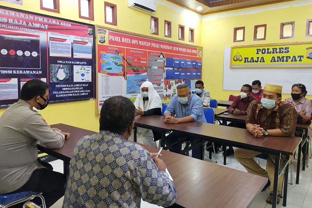 Polda Sulsel Tangkap Terduga Penebar Ujaran Kebencian di Raja Ampat