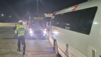 Polrestabes Semarang Lakukan Penyekatan di Gerbang Tol Kalikangkung