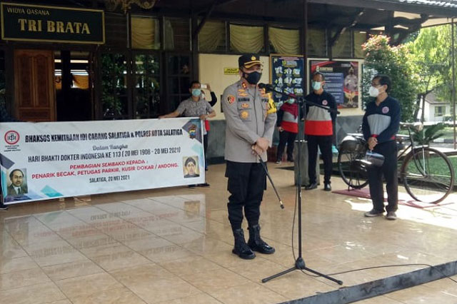 Kapolres Salatiga: Semua Pengendara Yang Masuk ke Salatiga Tes Antigen-nya Negatif