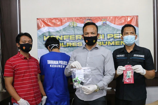 Polres Kebumen Ungkap Kasus Narkoba Dalam Kemasan Permen Kiss