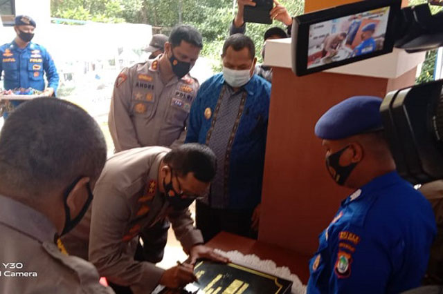 Kapolda Papua Barat Resmikan Pos Polisi Air Raja Ampat