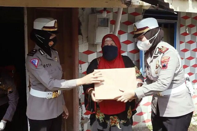 Polresta Banyumas Gelar Vaksinasi Merdeka Candi Door To Door